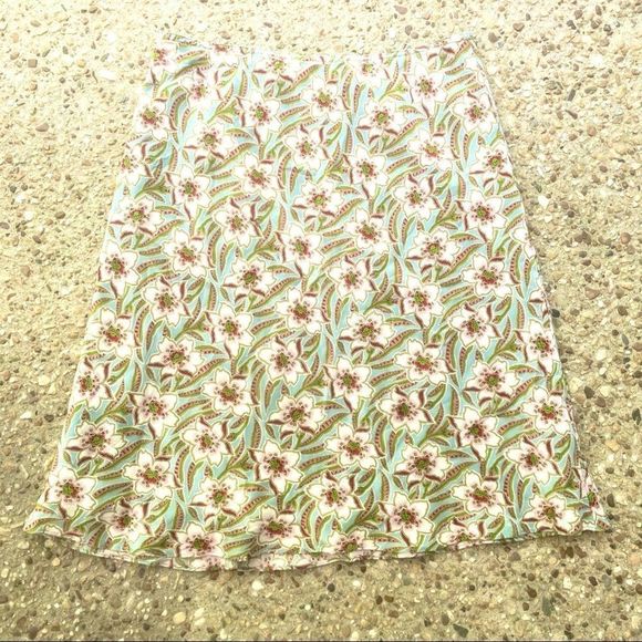 GAP Silk Floral Summer A-line Elastic Waist Midi Skirt Size  8 - Picture 8 of 8